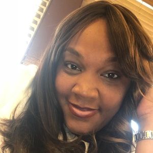 Meet your Posher, Nadia